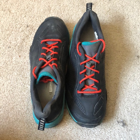 Shimano Cycling Shoes - Picture 1 of 3